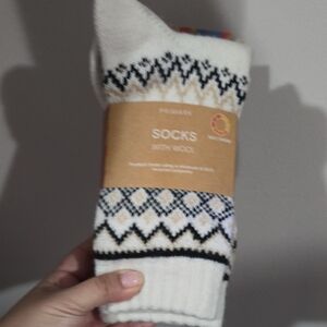 2 Pair Men Long Socks With Wool